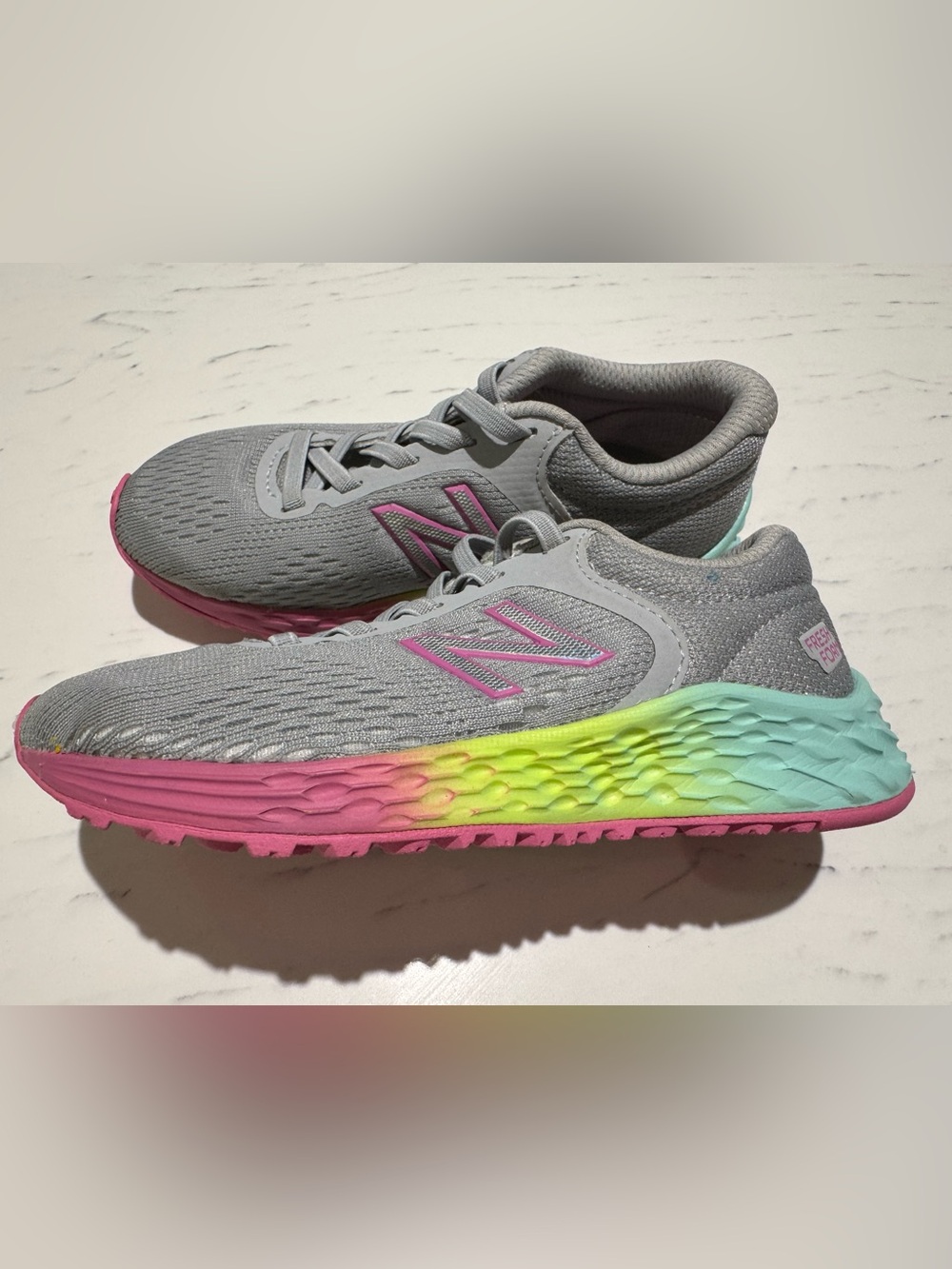 New Balance Gray Sneakers with Pink Logo and Rainbow Midsole 11-1/2 wide NWOT
